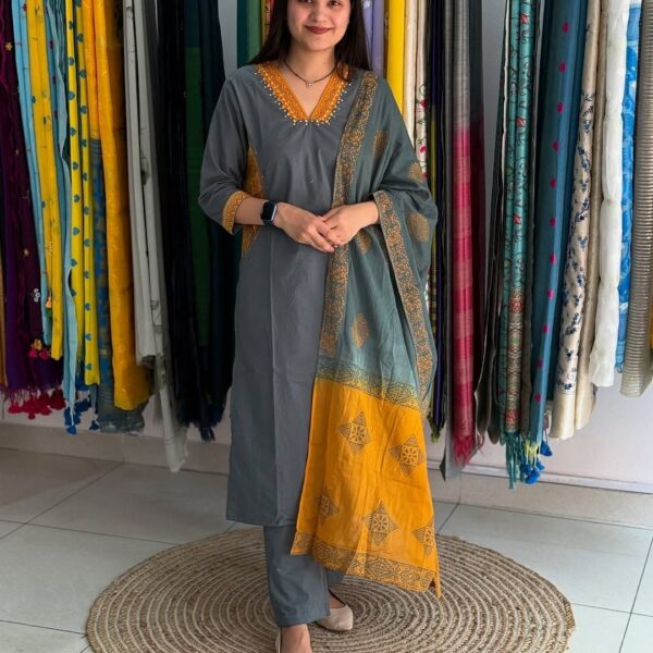 Super Hit Heavy Cotton Suit Set